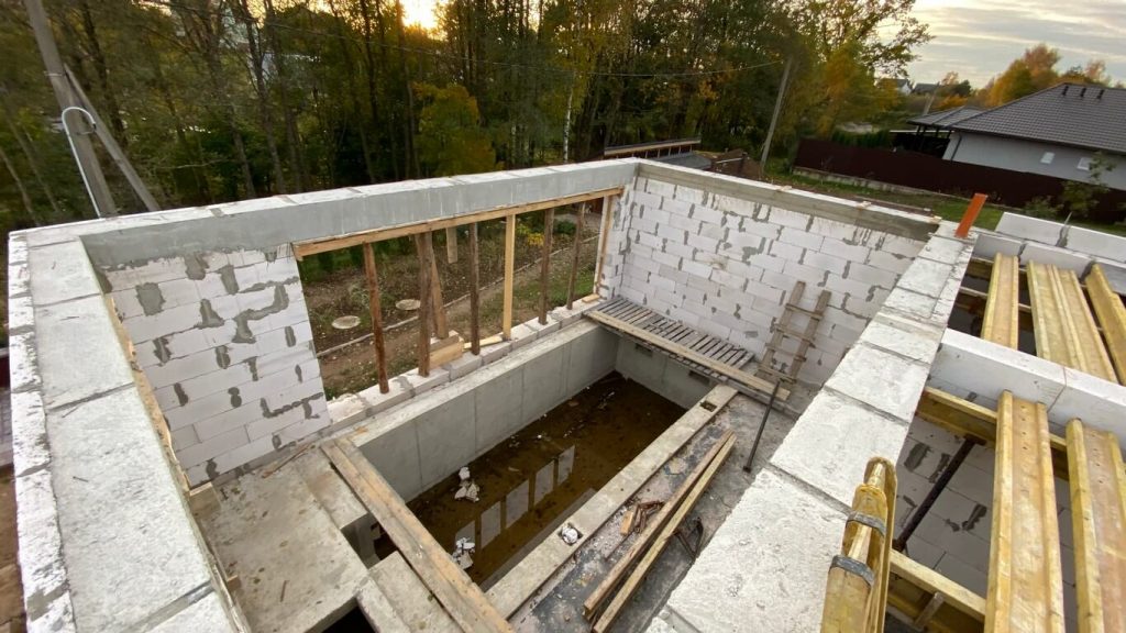 Заливка плиты перекрытия