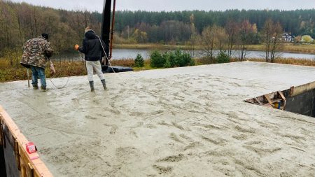 Заливка монолитного перекрытия