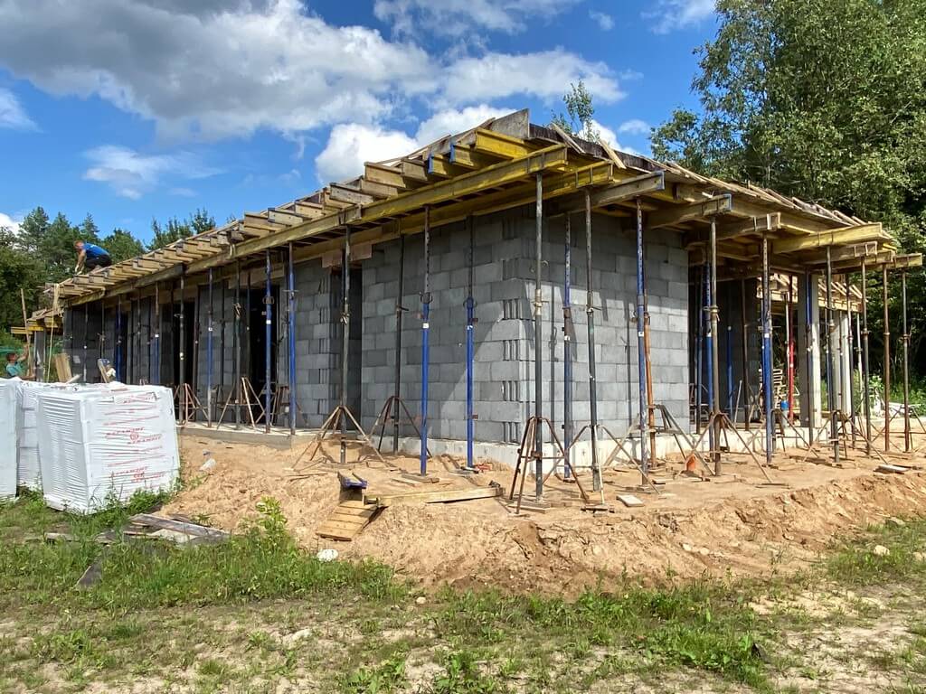 Заливка монолитного перекрытия